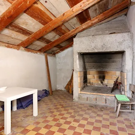 达尔马提亚别墅酒店 *