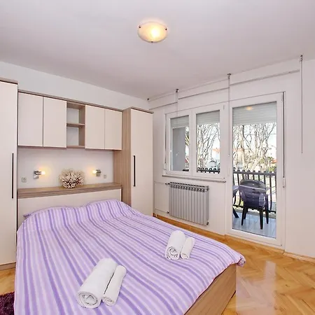 Апартаменти Dalmatia Задар