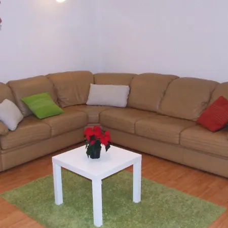 Апартаменти Dalmatia *