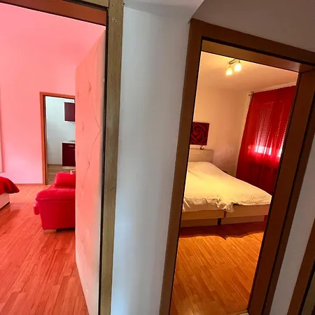 Апартаменти Dalmatia